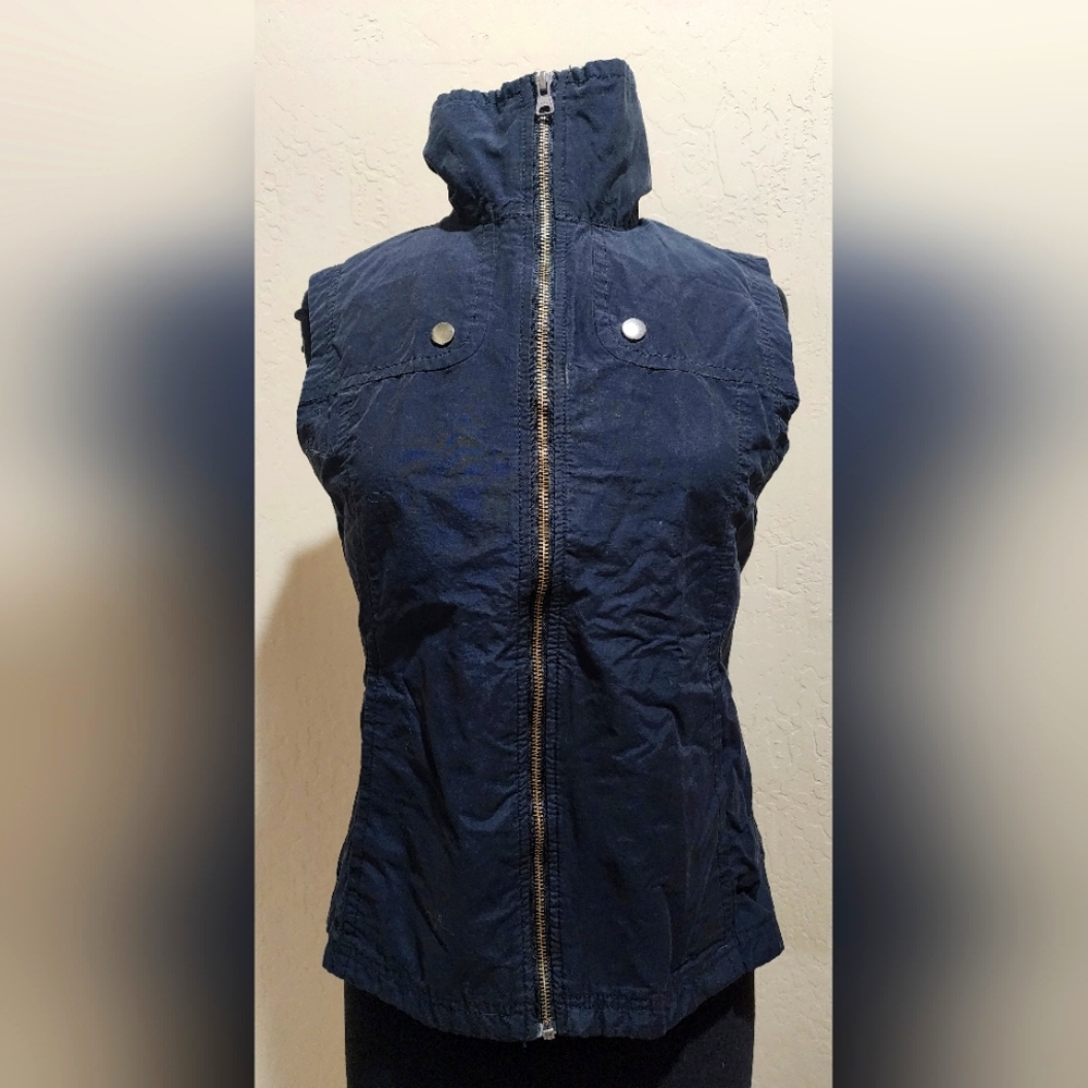 Columbia Black Cotton Blend Women's  Vest M